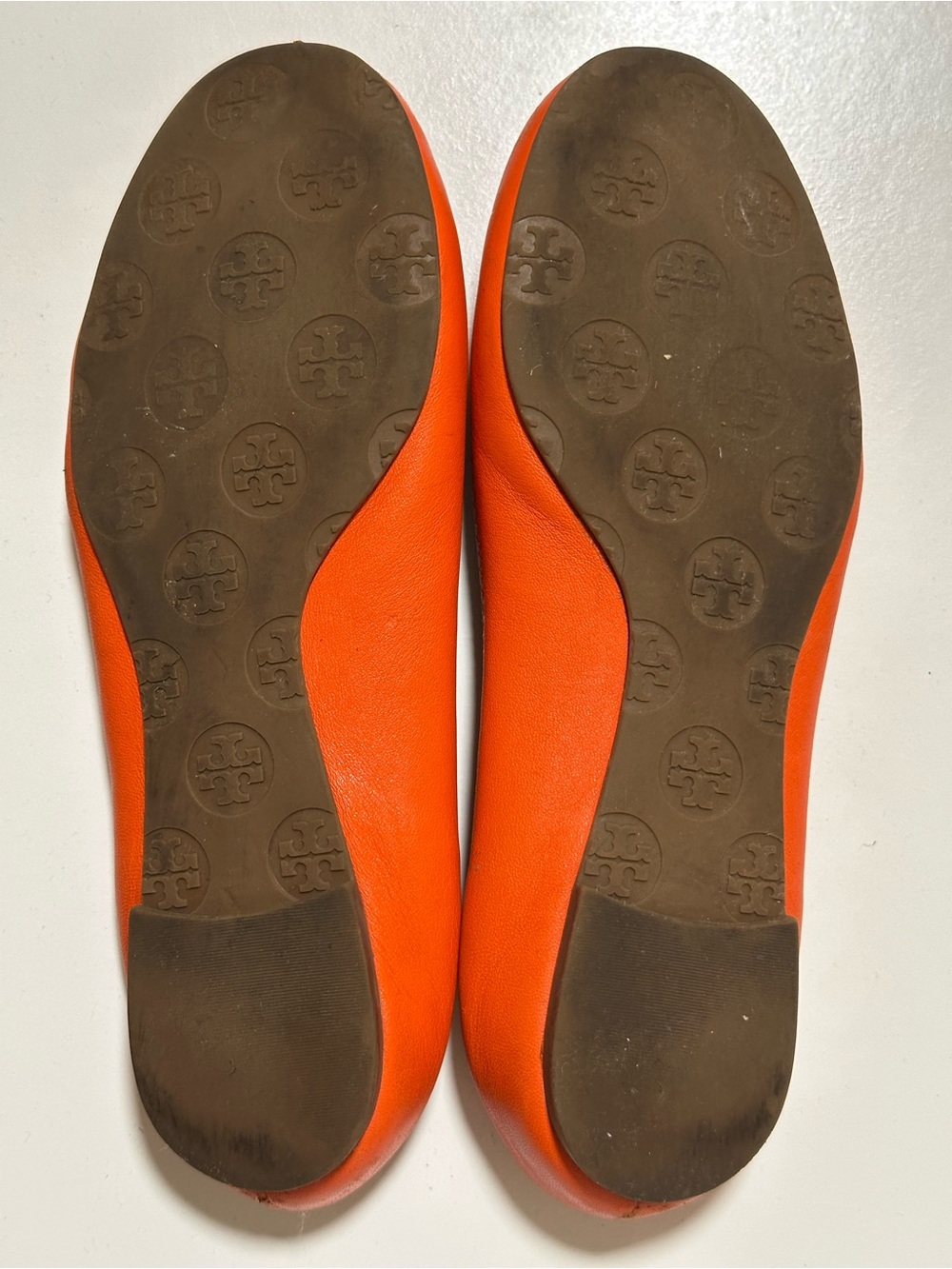 Tory Burch Orange Leather Logo Round-Toe Flats, Women’s Size 7 - Picture 4 of 4